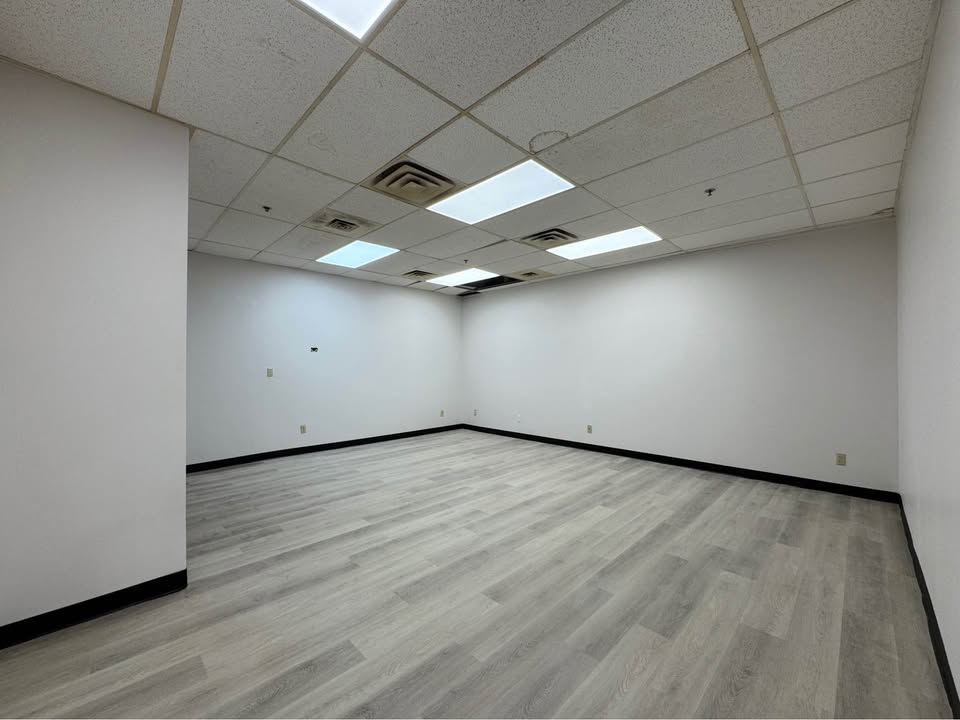 Commercial Warehouse/Storage Spaces for Lease