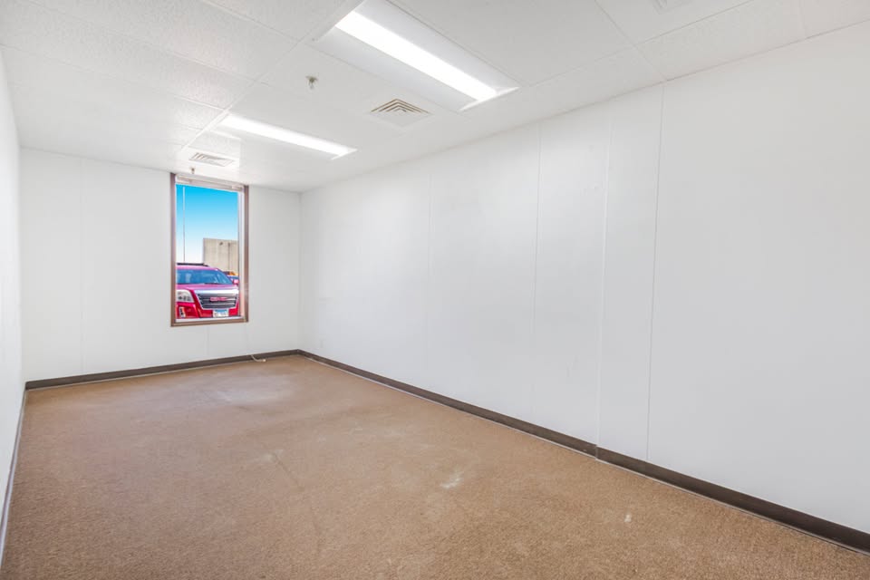 Industrial/Flex/Storage Space for Lease