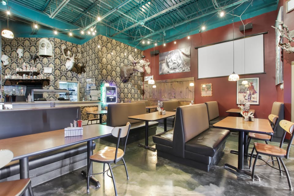 Monticello Restaurant Bar Event Center For Lease