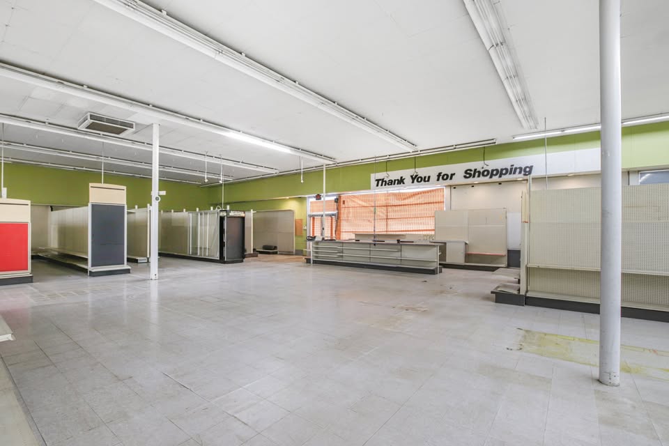 Retail Space Available in St Cloud