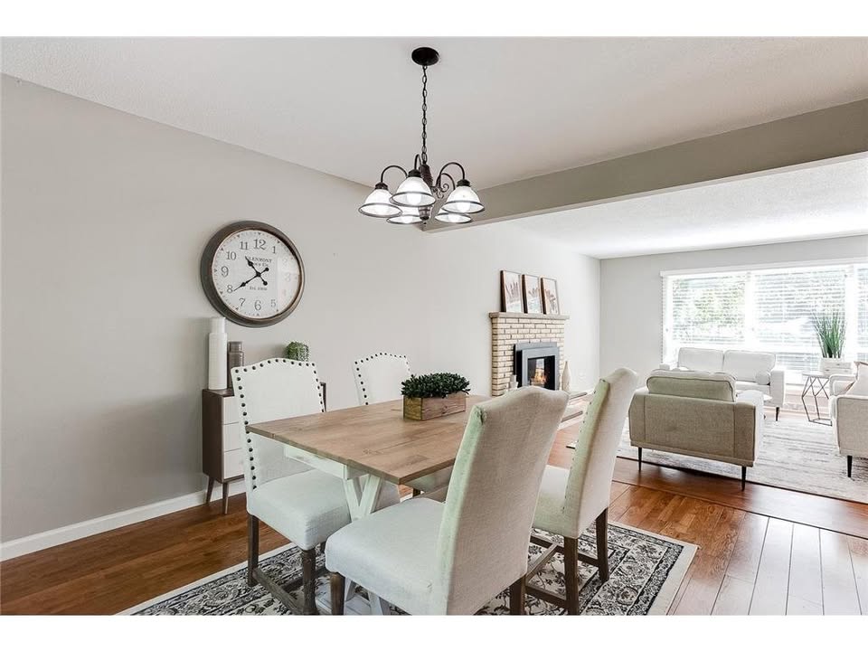 5 Beds 3 Baths House