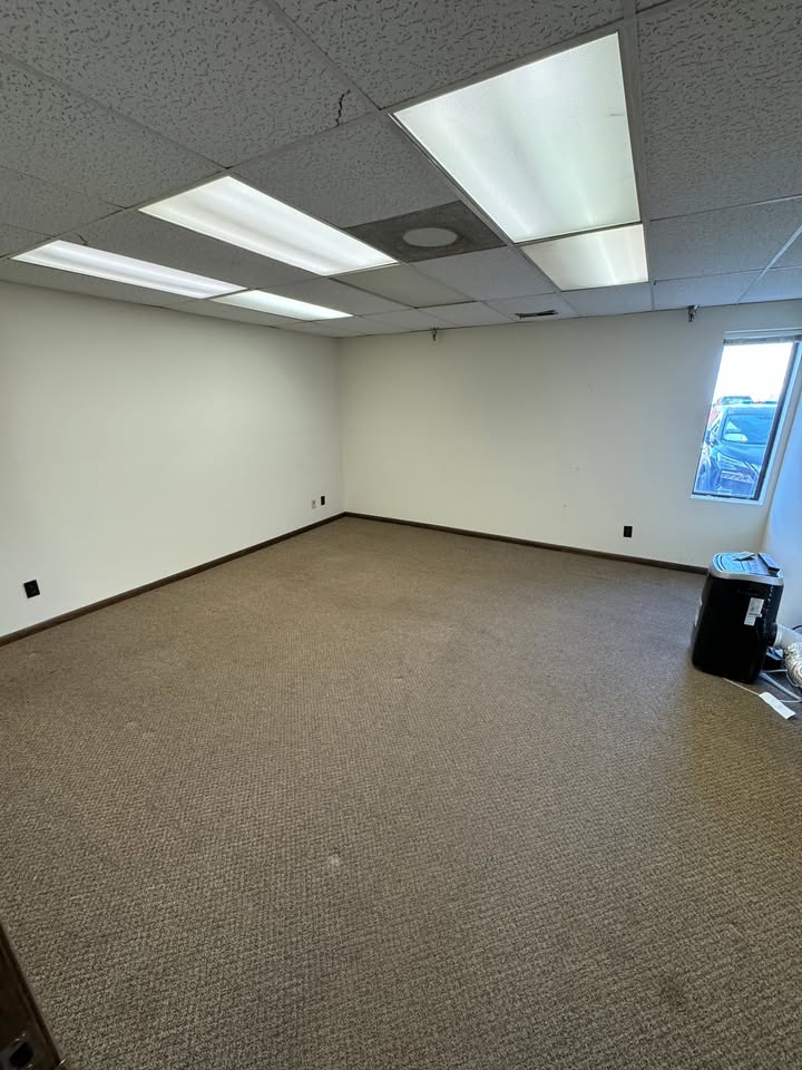 Executive Office Suites Available in St Louis Park.
