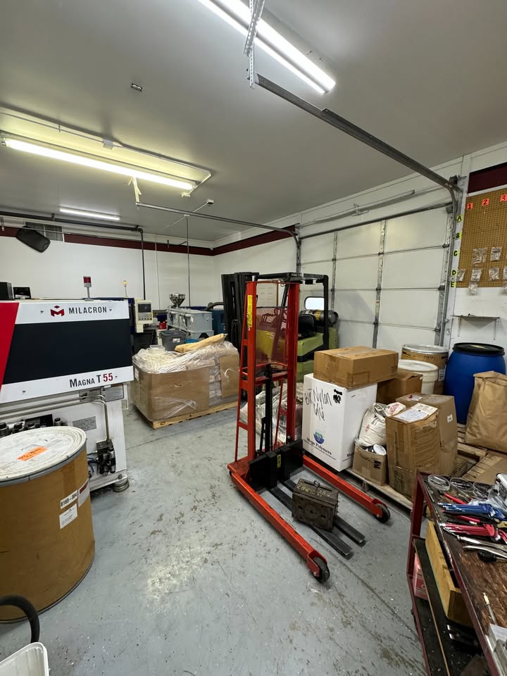 3840 SQF clean warehouse space in Faribault. Plenty of power for machines. Faribault, MN