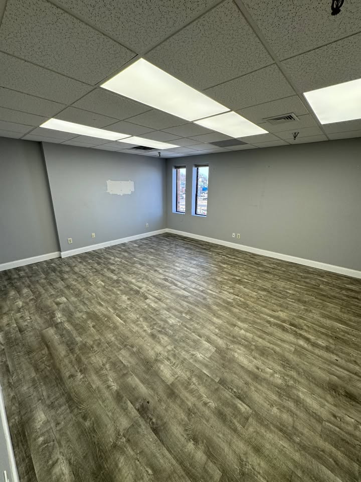 Executive Office Suites Available in St Louis Park.