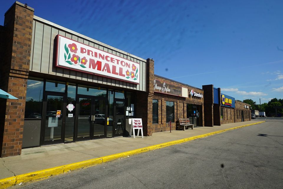 Retail Storefronts in Princeton Mall