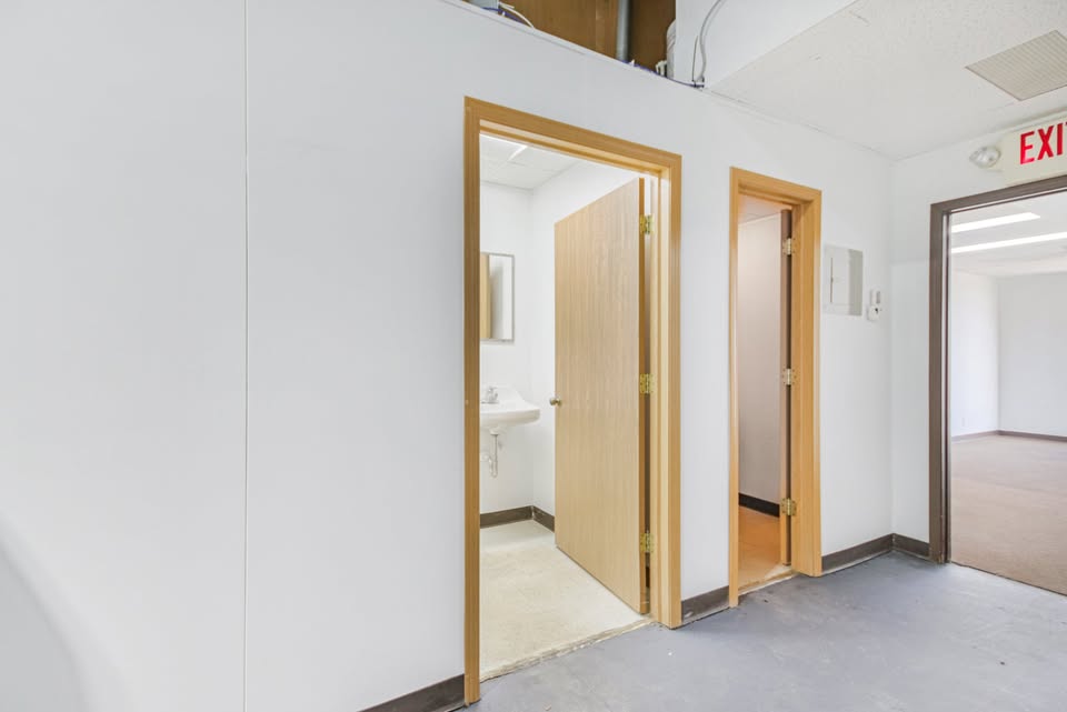 Industrial/Flex/Storage Space for Lease