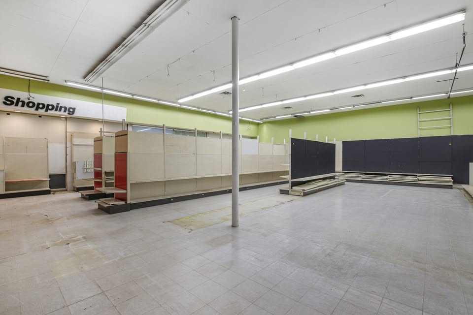 Retail Space Available in St Cloud