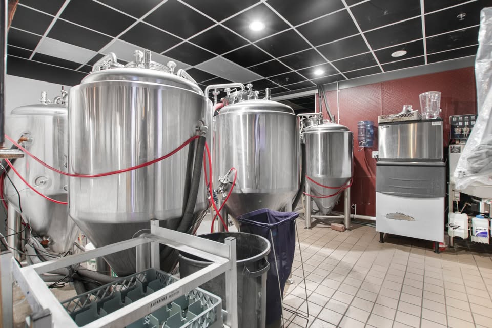 Monticello Restaurant Bar Event Center For Lease